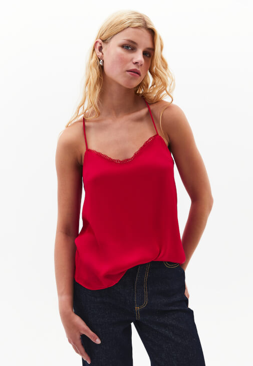 Kırmızı İnce Askılı Dantelli Atlet