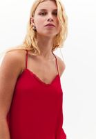 Bayan Kırmızı İnce Askılı Dantelli Atlet