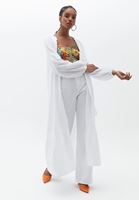 Düğmeli Kimono ve Wide-Leg Pantolon Kombini