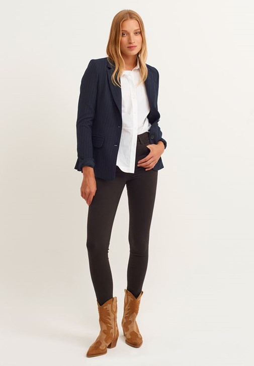 Tişört ve Pamuklu Skinny Pantolon Kombini