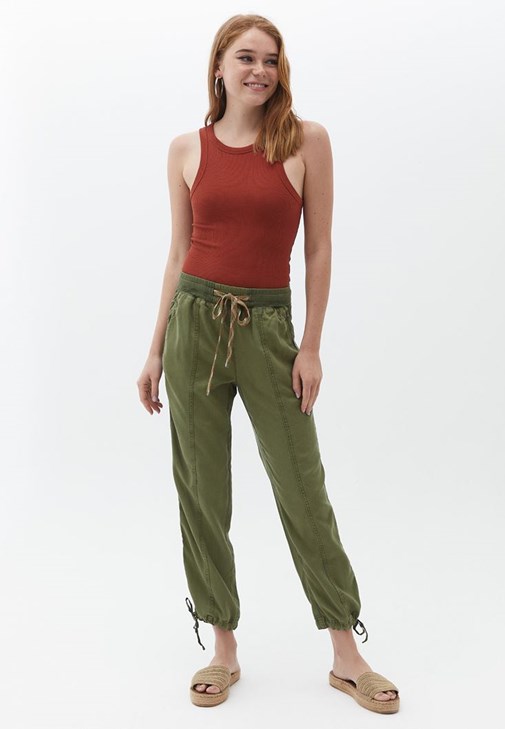 Yeşil Yüksek Bel Baggy-Fit Pantolon ( TENCEL™ )