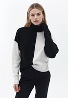 Bayan Çok Renkli Yüksek Yaka Kazak