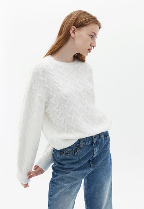 Krem Yumuşak Dokulu Triko Kazak