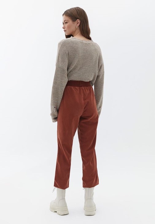 Orta Bel Jogger ve Atlet Kombini