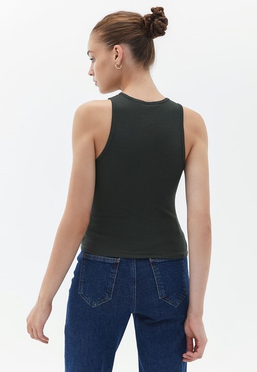 Halter Yaka Atlet ve Bootcut Pantolon Kombini