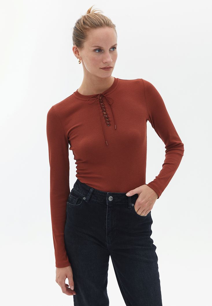 Women Brick Tshirt with Tie-up Detail