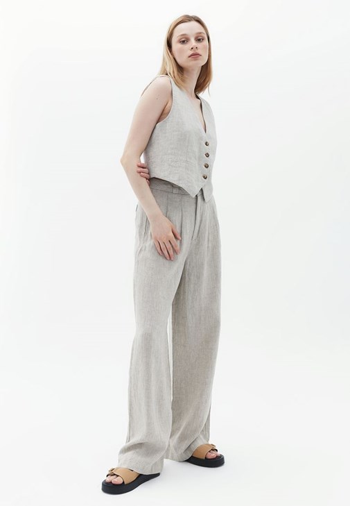 Keten Yelek ve Keten Pantolon Kombini