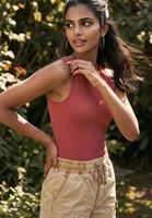 Bayan Pembe Halter Yaka Dikişsiz Crop Atlet