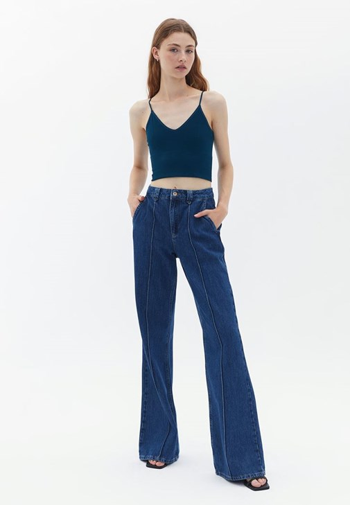 Boyfriend Ceket ve Flare Pantolon Kombini