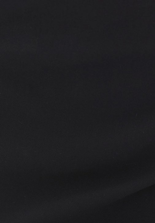 Yaka Detaylı Elbise ve Bot Kombini