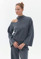 Bayan Füme Cut-Out Detaylı Kazak