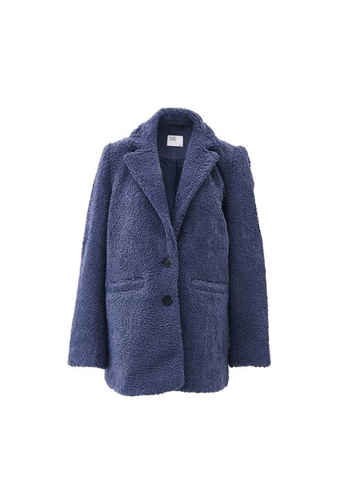 Oversize Ceket ve Fermuarlı Tişört Kombini