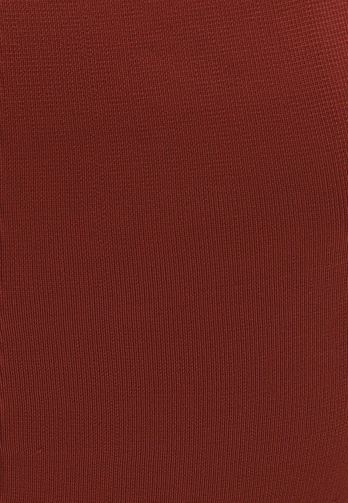 Simli Triko Atlet ve Pamuklu Pantolon Kombini