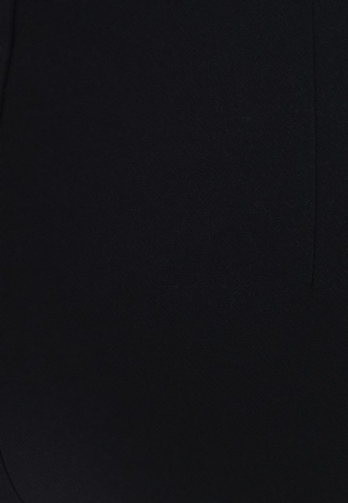 Gömlek Kollu Sweatshirt ve Yüksek Bel Pantolon Kombini