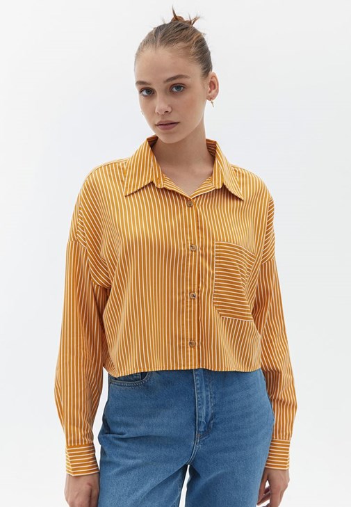 Çok Renkli Oversize Crop Gömlek