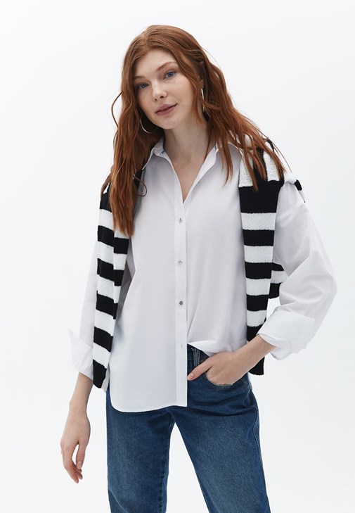 Mini Elbise ve Gömlek Kombini