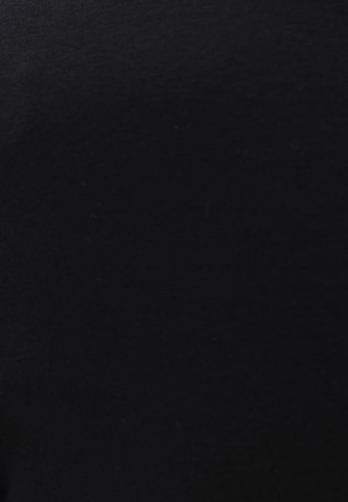 Crop Tişört ve Straight-Fit Denim Pantolon Kombini