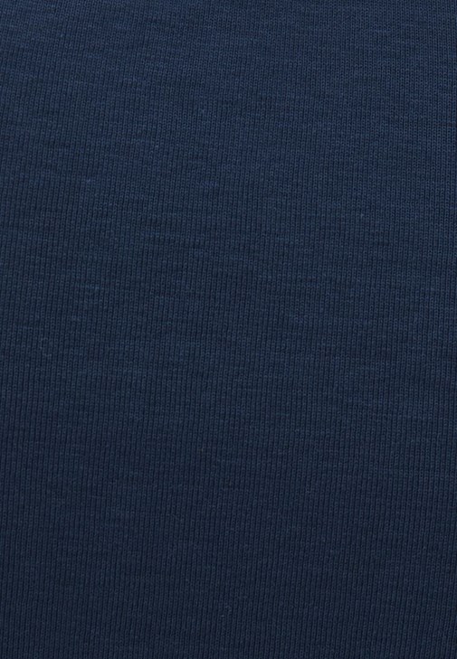 Uzun Kollu Tişört ve Baggy-Fit Pantolon Kombini