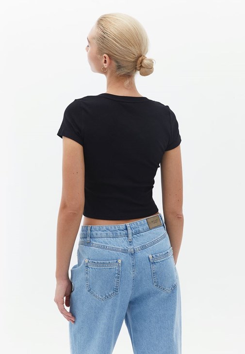 U Yaka Pamuklu Tişört ve Pantolon Kombini