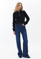 Bayan Siyah Düğme Detaylı Kazak