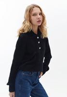 Bayan Siyah Düğme Detaylı Kazak