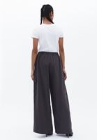 Women Grey Mid Rise Wide Leg Pants