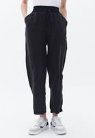 Bayan Siyah Yüksek Bel Straight-Fit Pantolon ( TENCEL™ )