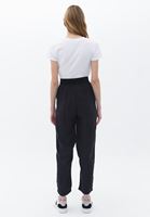 Bayan Siyah Yüksek Bel Straight-Fit Pantolon ( TENCEL™ )