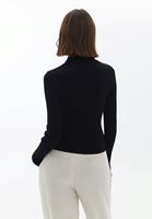 Balıkçı Yaka Kazak ve Tencel Pantolon Kombini