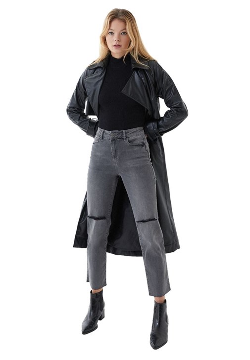 Tencel Wide-Leg Pantolon ve Atlet Kombini