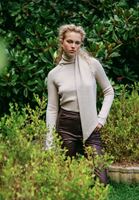 Bayan Bej Yaka Detaylı Kazak