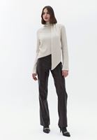 Bayan Bej Yaka Detaylı Kazak