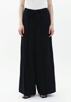 Bayan Siyah Yırtmaç Detaylı Wide-Leg Pantolon