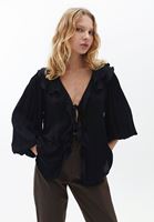 Bayan Siyah Fırfır Detaylı Bluz