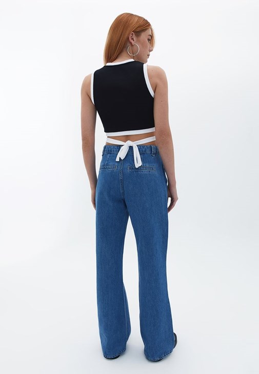 Flare Pantolon ve  Crop Atlet Kombini