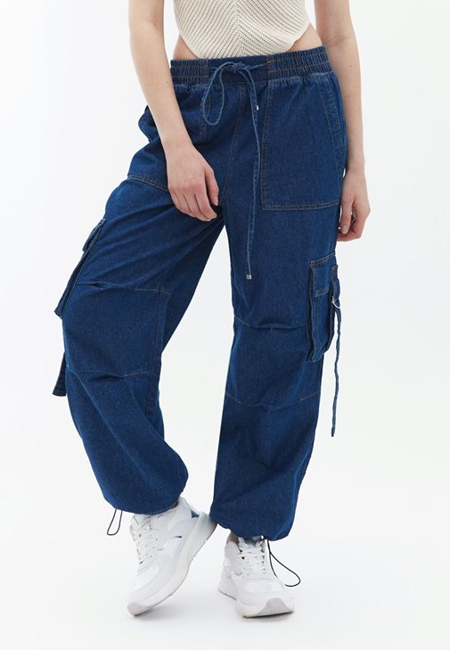 Kargo Jogger Pantolon ve Atlet Kombini