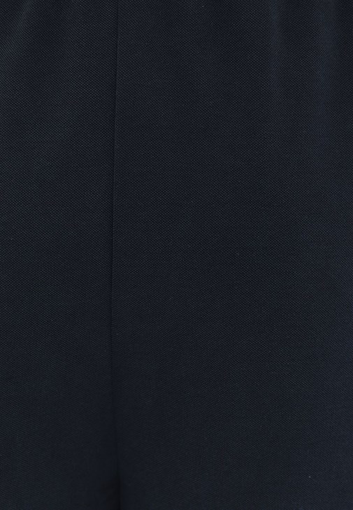 Mini Şort ve Modal Tişört Kombini