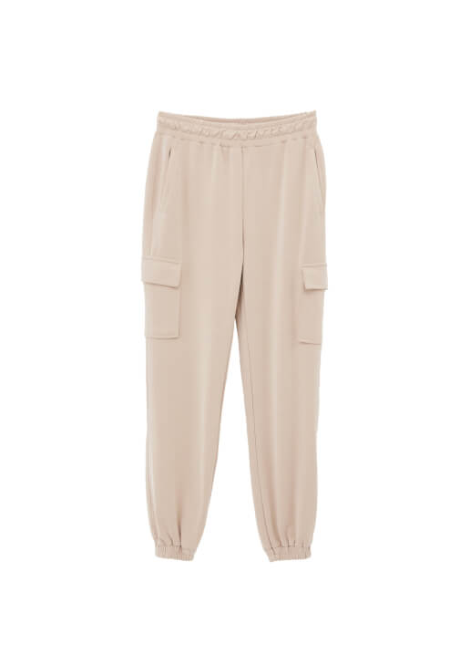 Pantolon ve Kazak Kombini