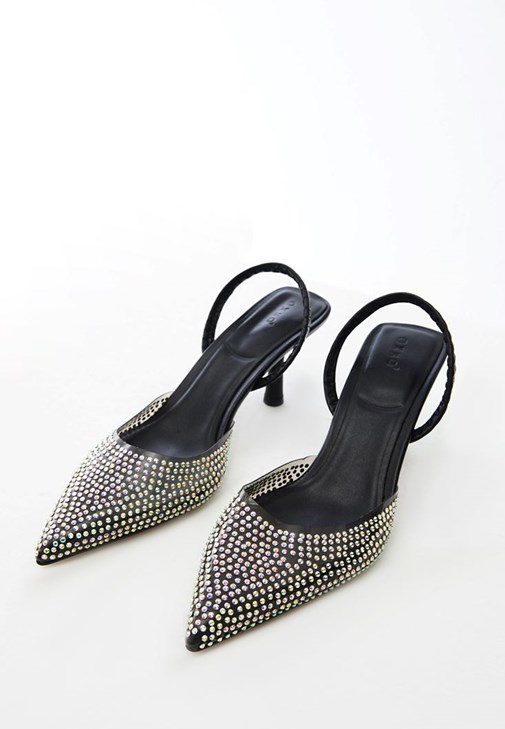 Siyah Taş Detaylı Topuklu Ayakkabı