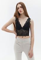 Dantelli Bralet ve Blazer Ceket Kombini