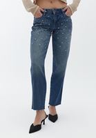 Düşük Bel Pantolon ve Crop Kombini