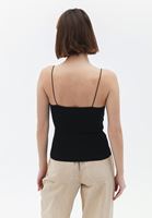 Askılı Atlet ve Crop Ceket Kombini