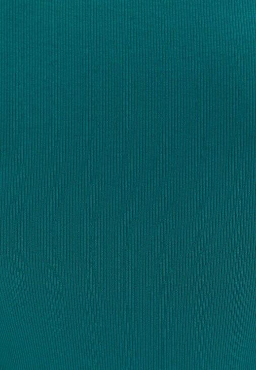 Fermuarlı Atlet ve Pantolon Kombini