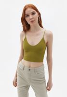 Crop Top ve Orta Bel Pantolon Kombini