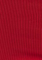 V Yaka Atlet ve Slim-Fit Pantolon Kombini