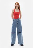 Bayan Kırmızı Esnek Dokulu Kare Yaka Atlet