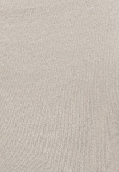 Dantelli Tişört ve Pantolon Kombini