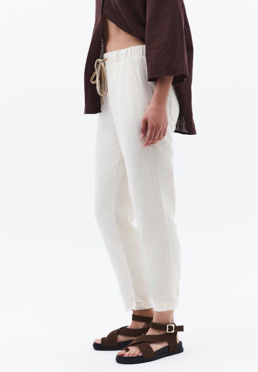 Pantolon ve Oversize Ceket Kombini