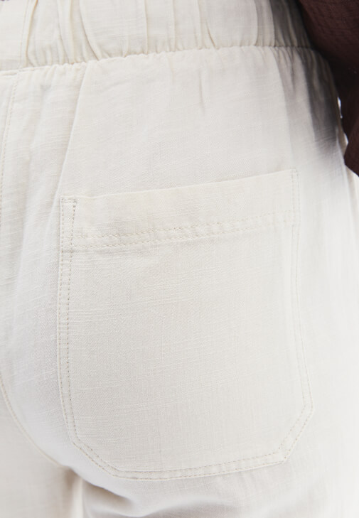 Pantolon ve Oversize Ceket Kombini