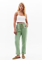 Pantolon ve Crop Ceket Kombini